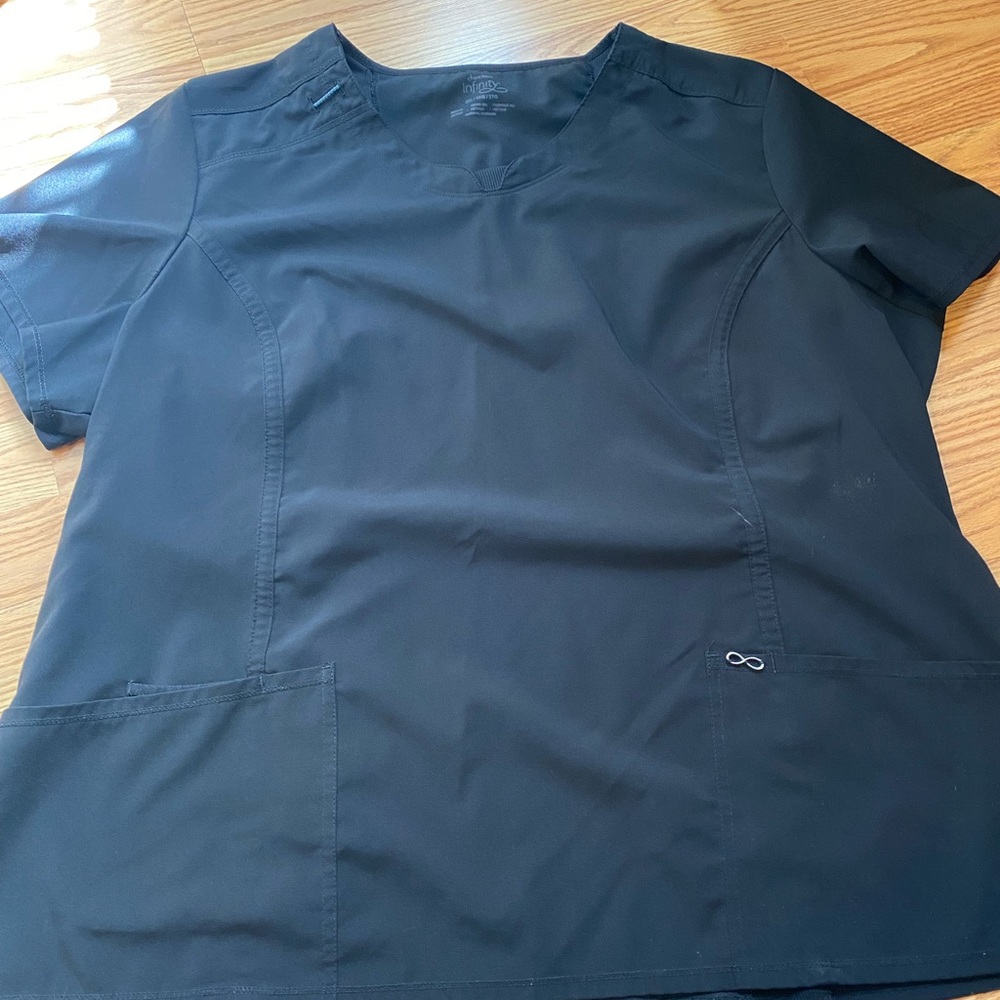 Cherokee Infinity women’s scrub top